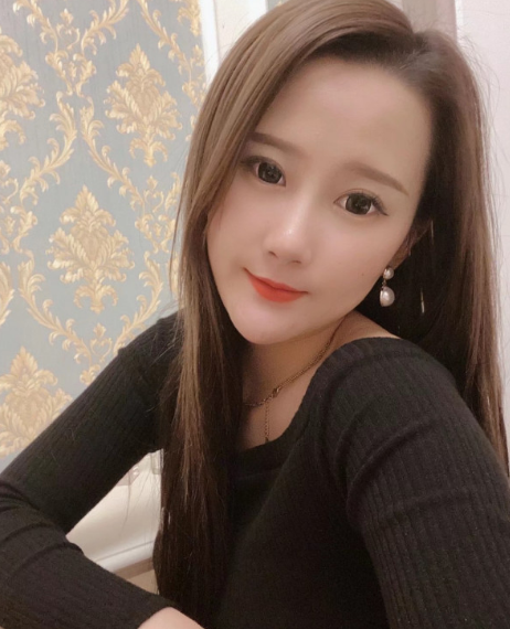 西门可轻虐录像的腿玩年妹子