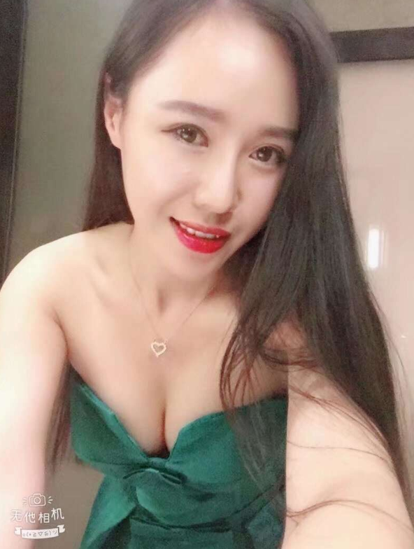 彩虹桥约战黑长直精致小姐姐