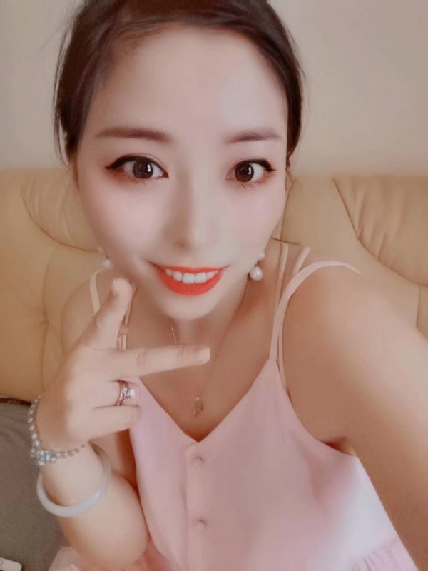 奥克斯广场熟女